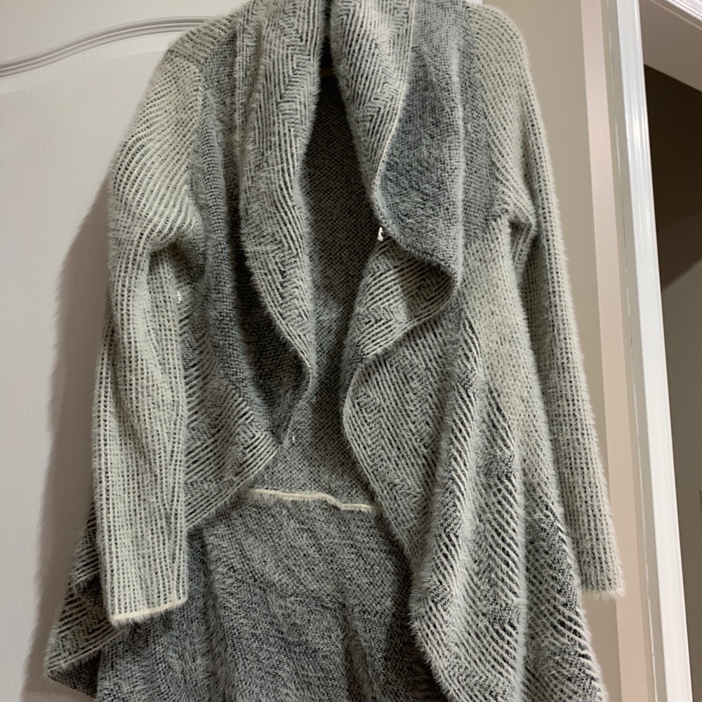 Super soft & cozy grey sweater